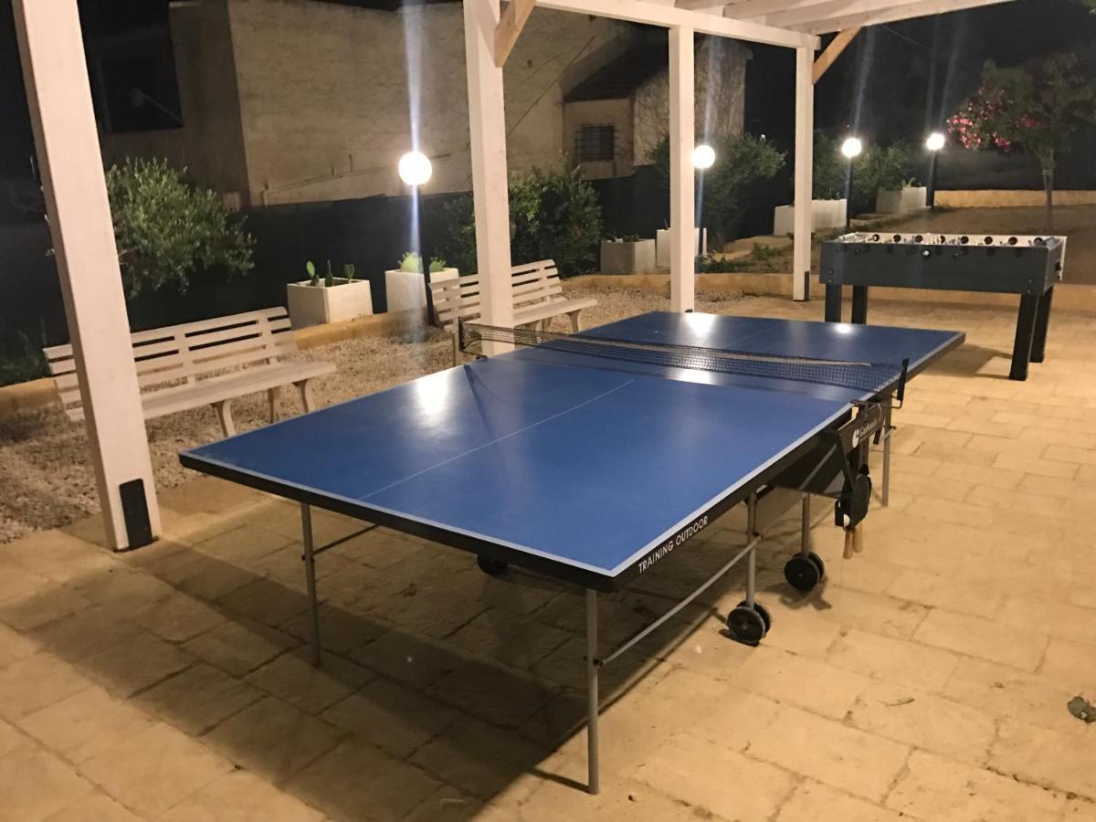 Villa Ceni - Appartamenti Con Camere, Cucina, Wc E Terrazza Sul Mare In Villa Con Piscina, Giardino E Parcheggio Marinella di Selinunte Bagian luar foto