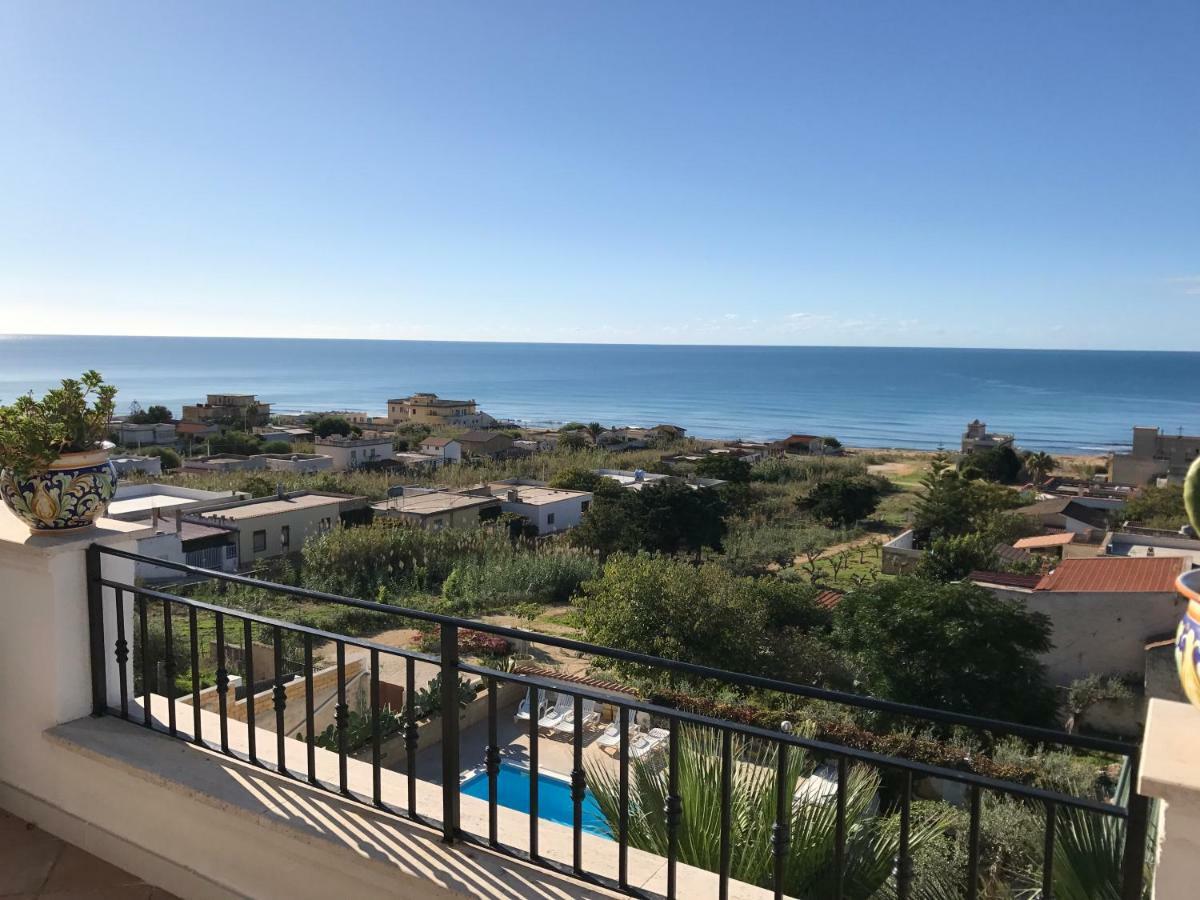Villa Ceni - Appartamenti Con Camere, Cucina, Wc E Terrazza Sul Mare In Villa Con Piscina, Giardino E Parcheggio Marinella di Selinunte Bagian luar foto